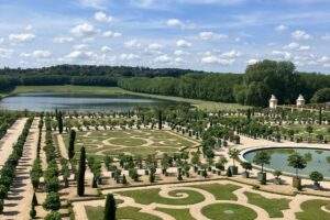 Versaille in where to stay in paris with kids