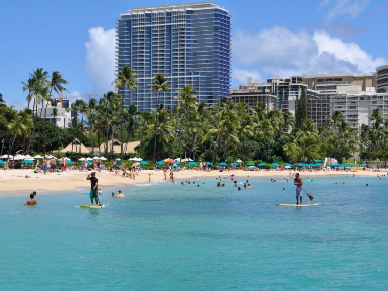 US Destinations Every Family Should Visit (By Month)